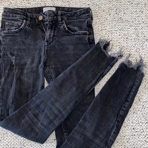 Distressed Zara Skinny Jeans - Picture 1 of 5